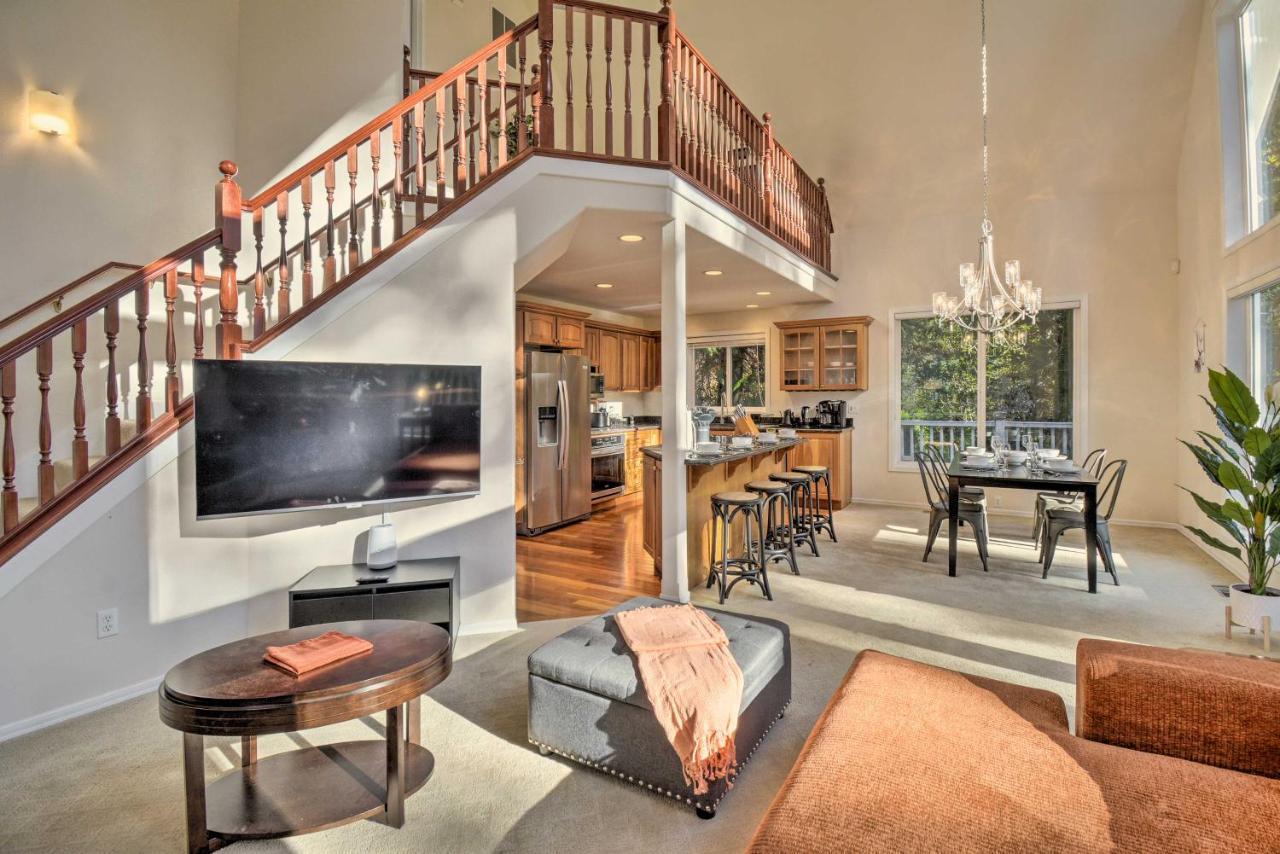 Fox Paws Luxury Cabin - Hot Tub, Fire Pit & Pines! Hansville Экстерьер фото