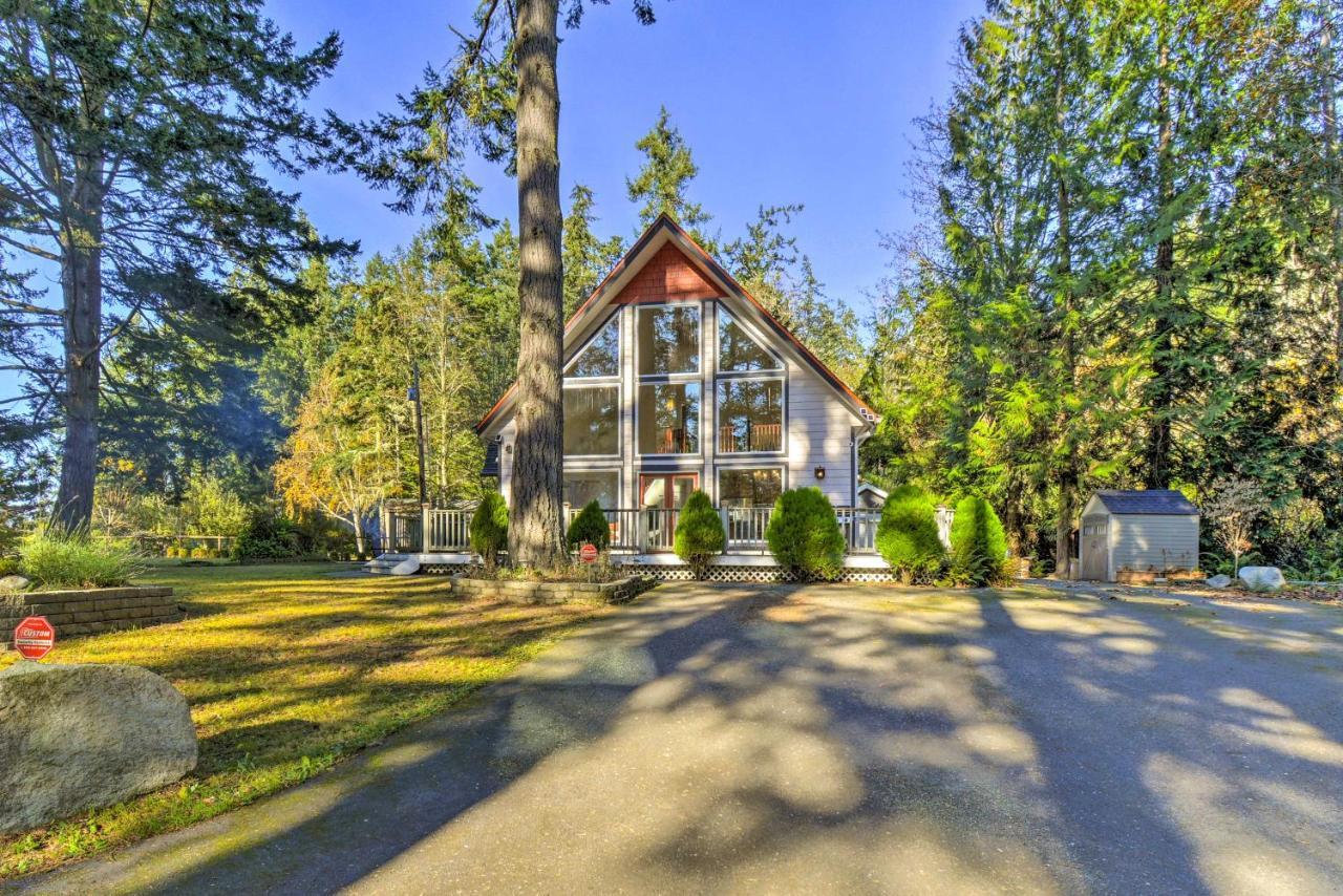 Fox Paws Luxury Cabin - Hot Tub, Fire Pit & Pines! Hansville Экстерьер фото